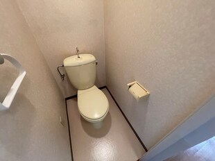 ハイエスト西芦屋の物件内観写真